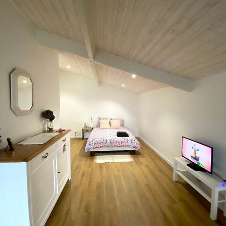 Chambre D'Hotes~Chateau Austerlitz Libourne Bagian luar foto