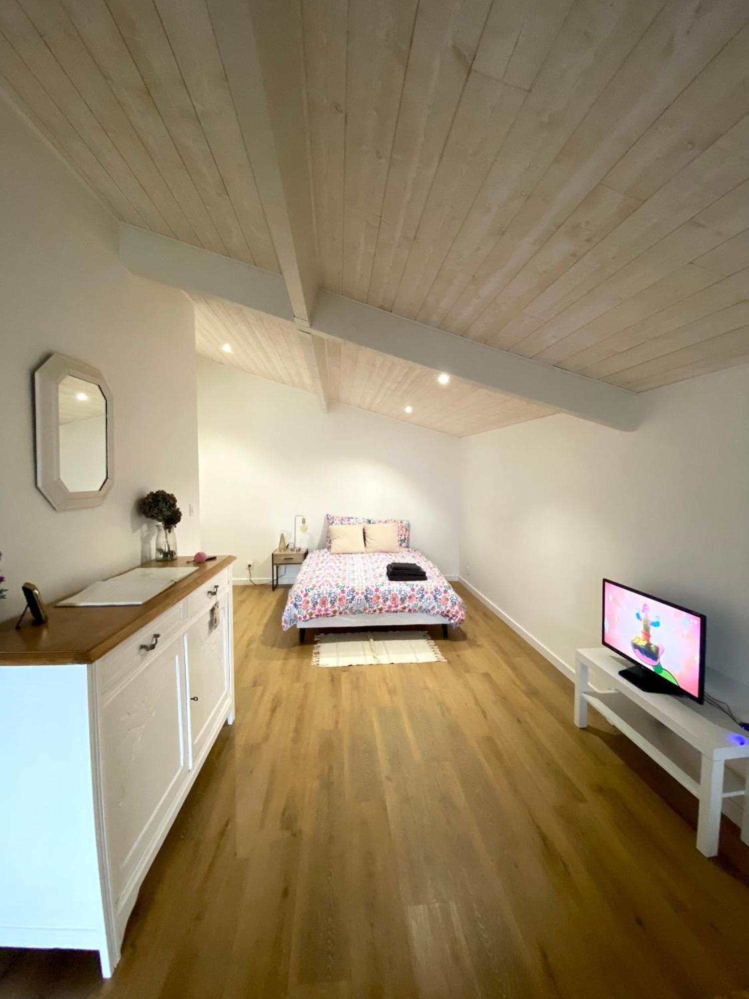 Chambre D'Hotes~Chateau Austerlitz Libourne Bagian luar foto